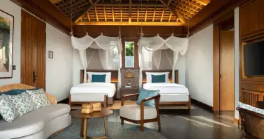 1BR Cliff Pool Villa